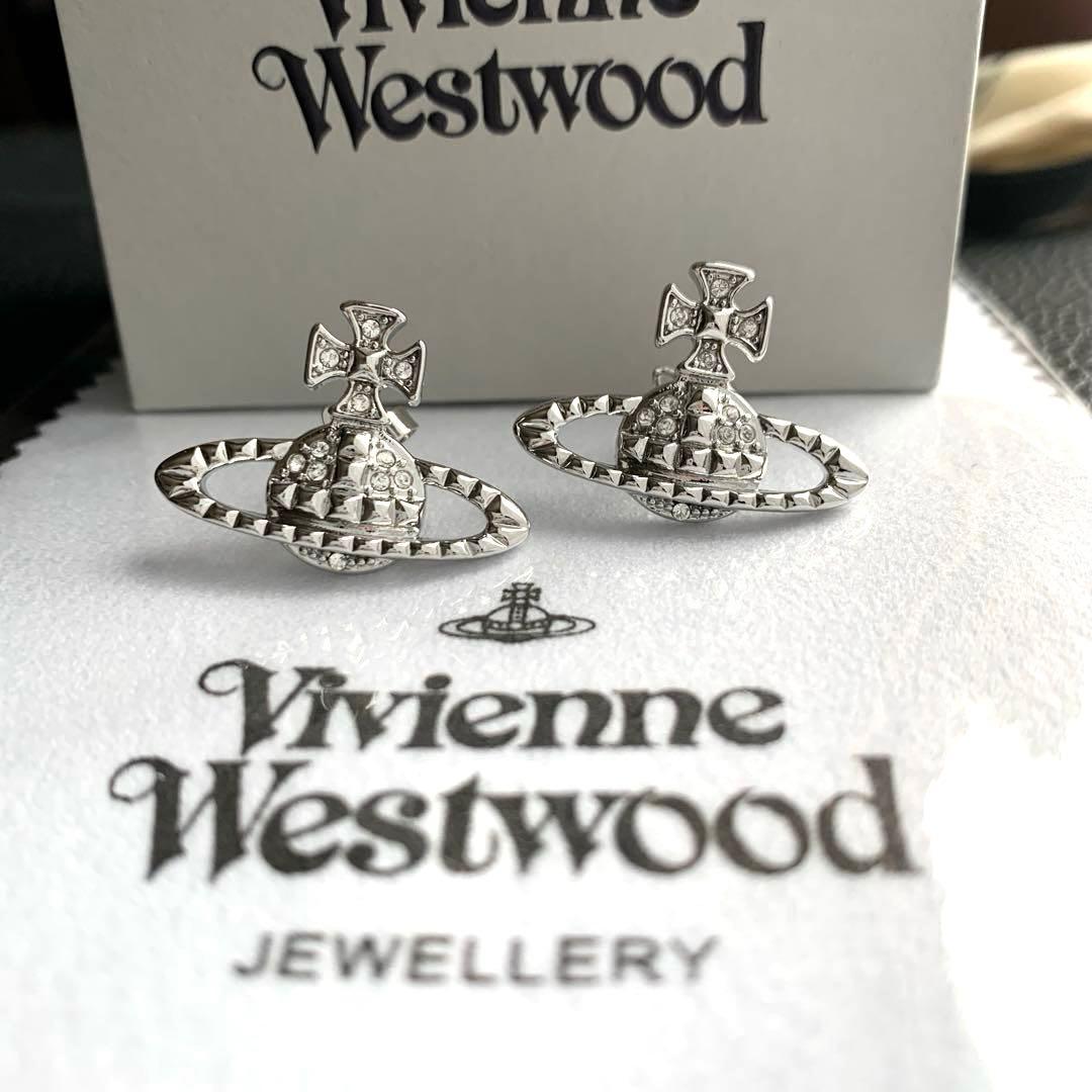 Vivienne Westwood バスレリーフ　ピアス