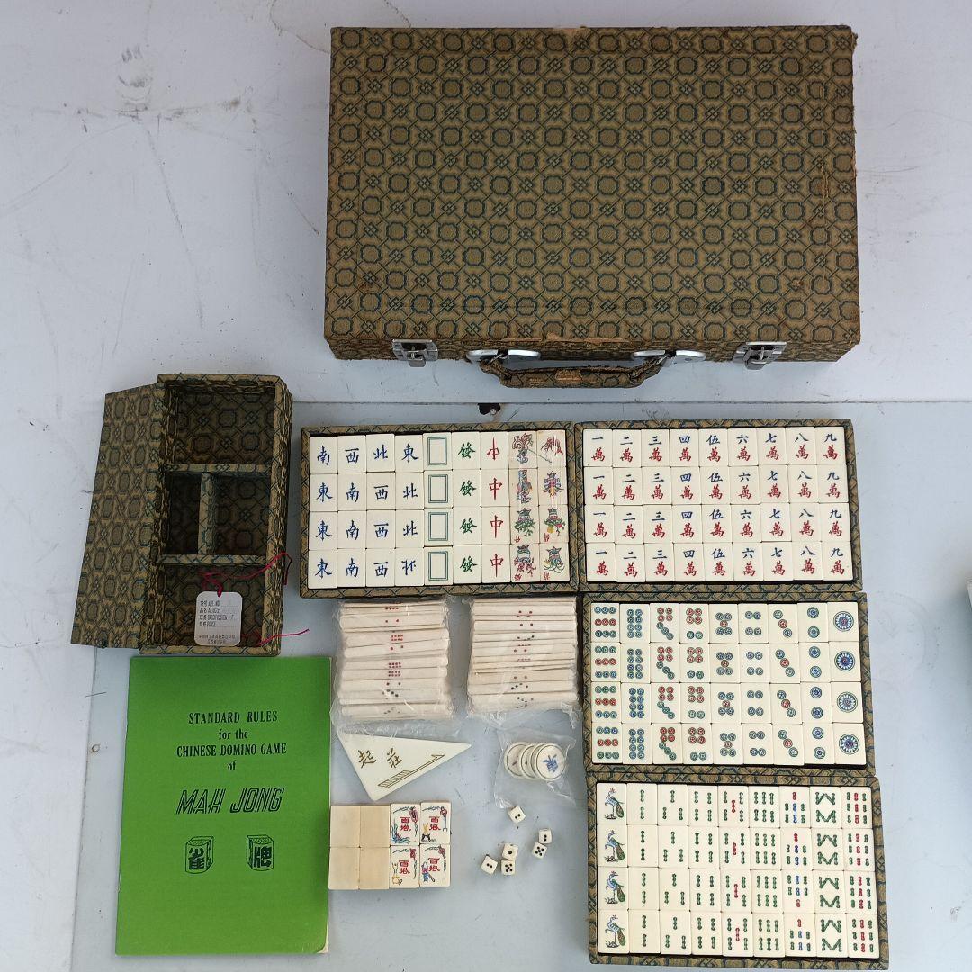 3613）麻雀牌　骨製?（鹿かも？）背竹牌 マージャン牌 パイ牌 中国工芸品