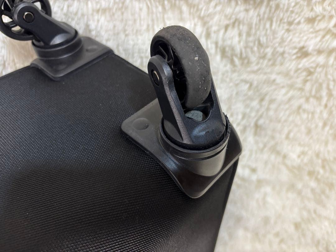 超軽量 美品 【エース】ソフトキャリーケース 57L TSAロック ブラック