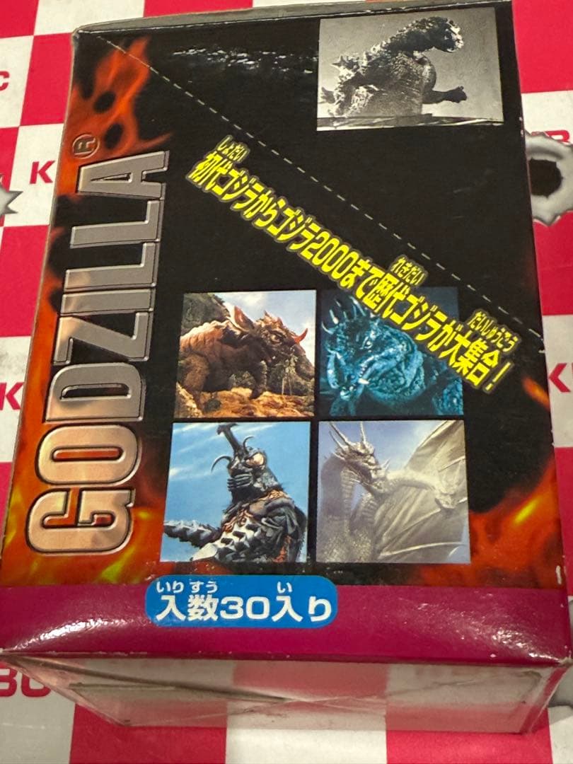 絶版99'ゴジラシール烈伝//歴代ゴジラ大集合1BOX30パック入新品未展示物