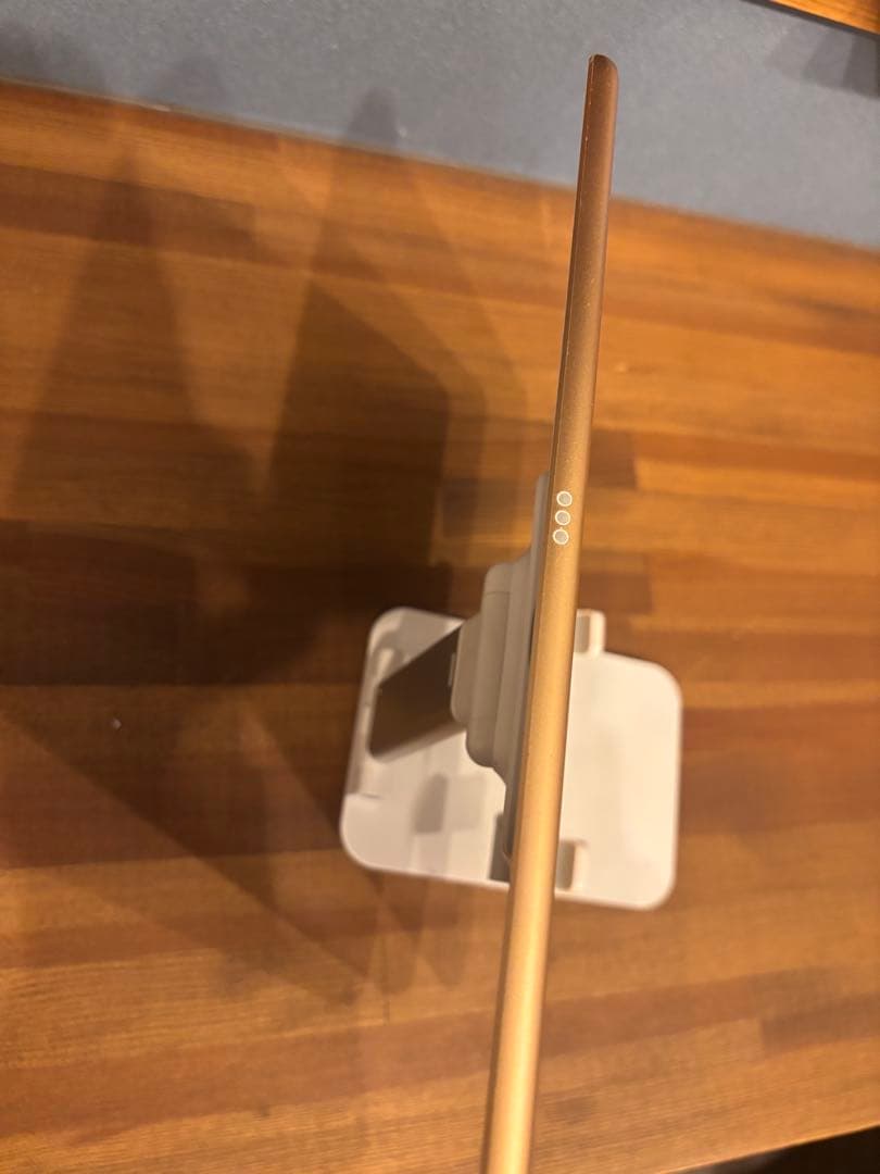 雪さん専用 Apple iPad 第8世代 ゴールド 本体