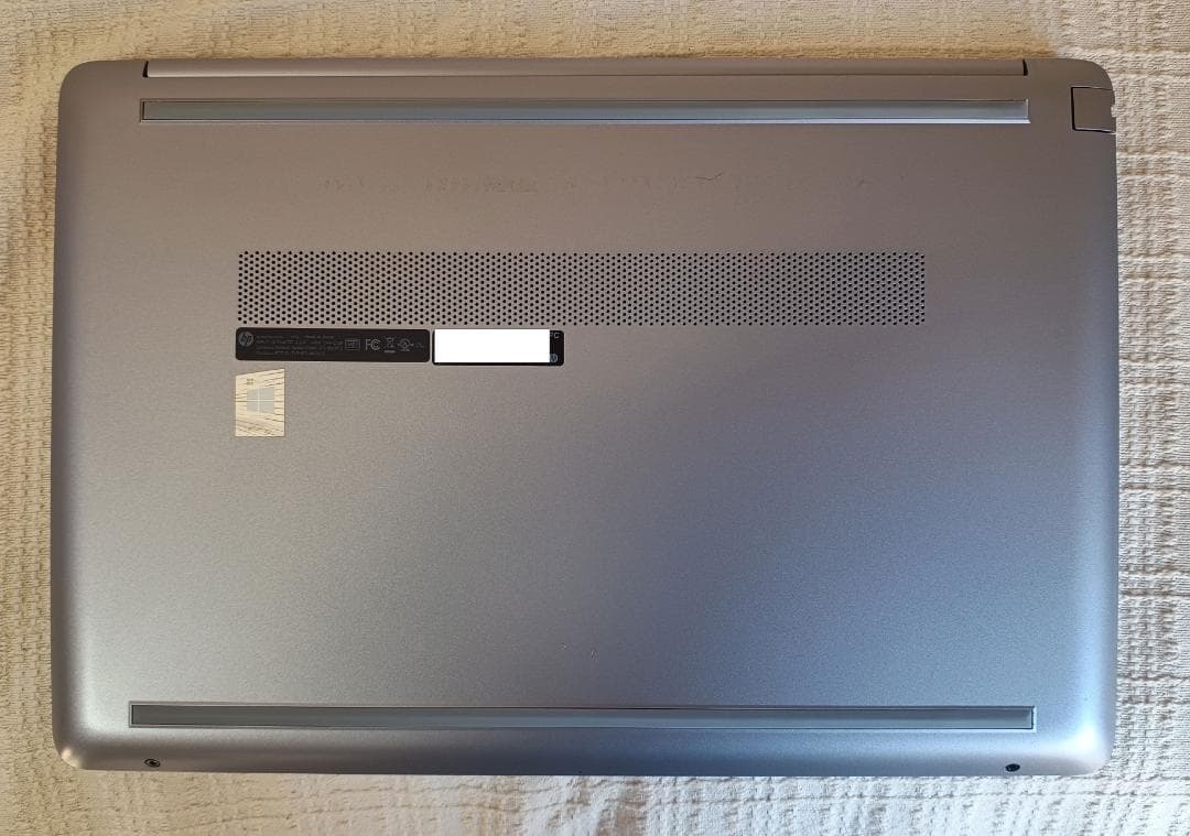 HP 250 G8 第11世代corei5搭載 ③