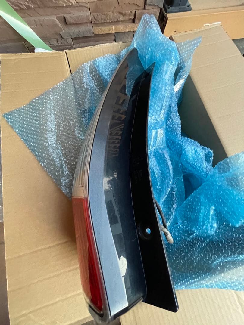 送料込！日産デイズ　B21W ライダー前期テールレンズ　左右セット