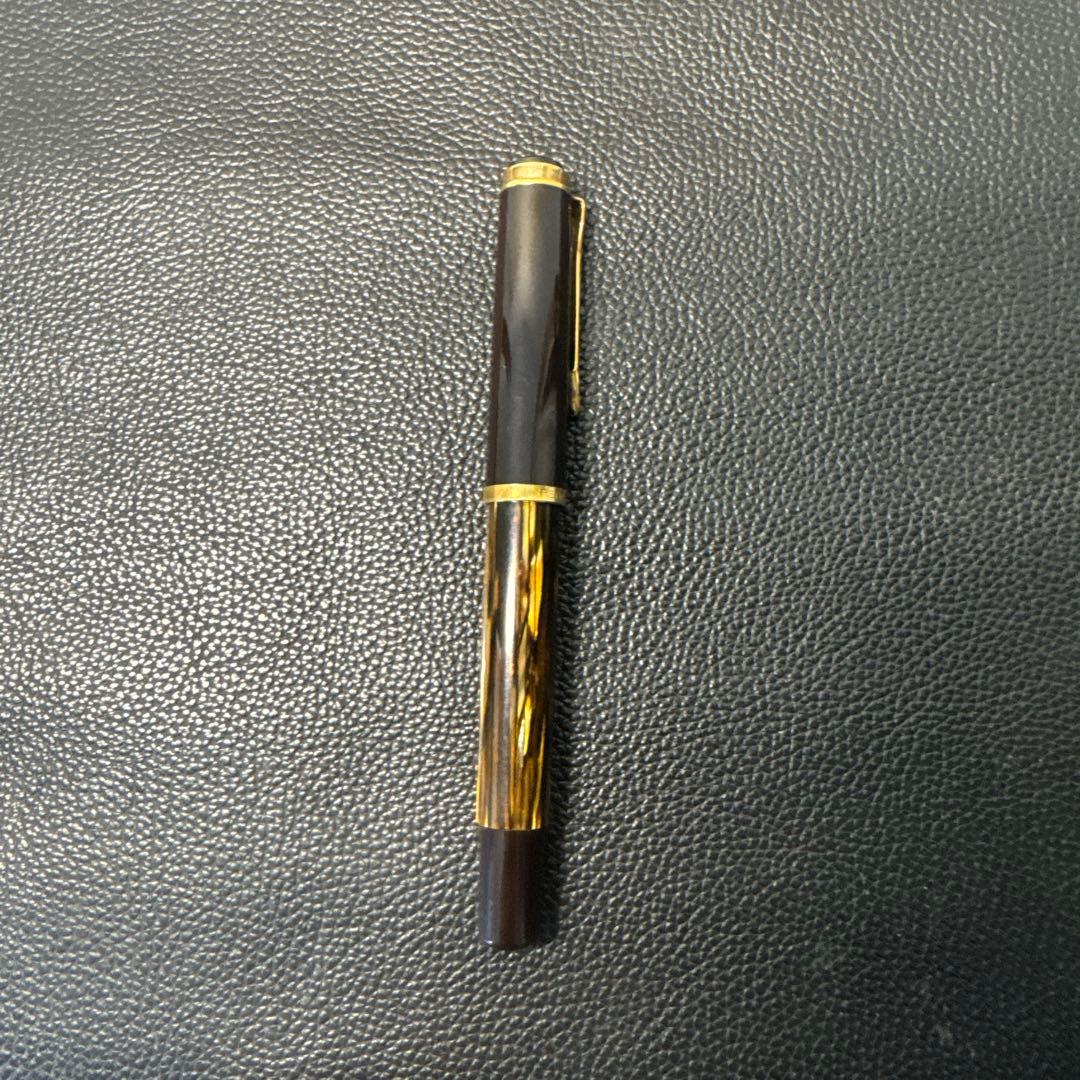 PELIKANダークブラウン 万年筆14C585