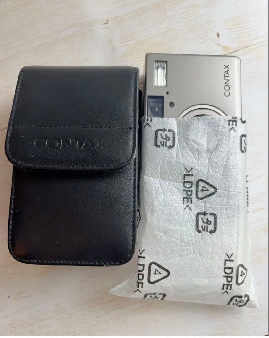 【美品】CONTAX T3 フィルムカメラ 本体とケース付き