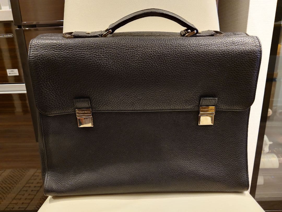 紫音様 Tiffany & Co. 黒 レザービジネスバッグ