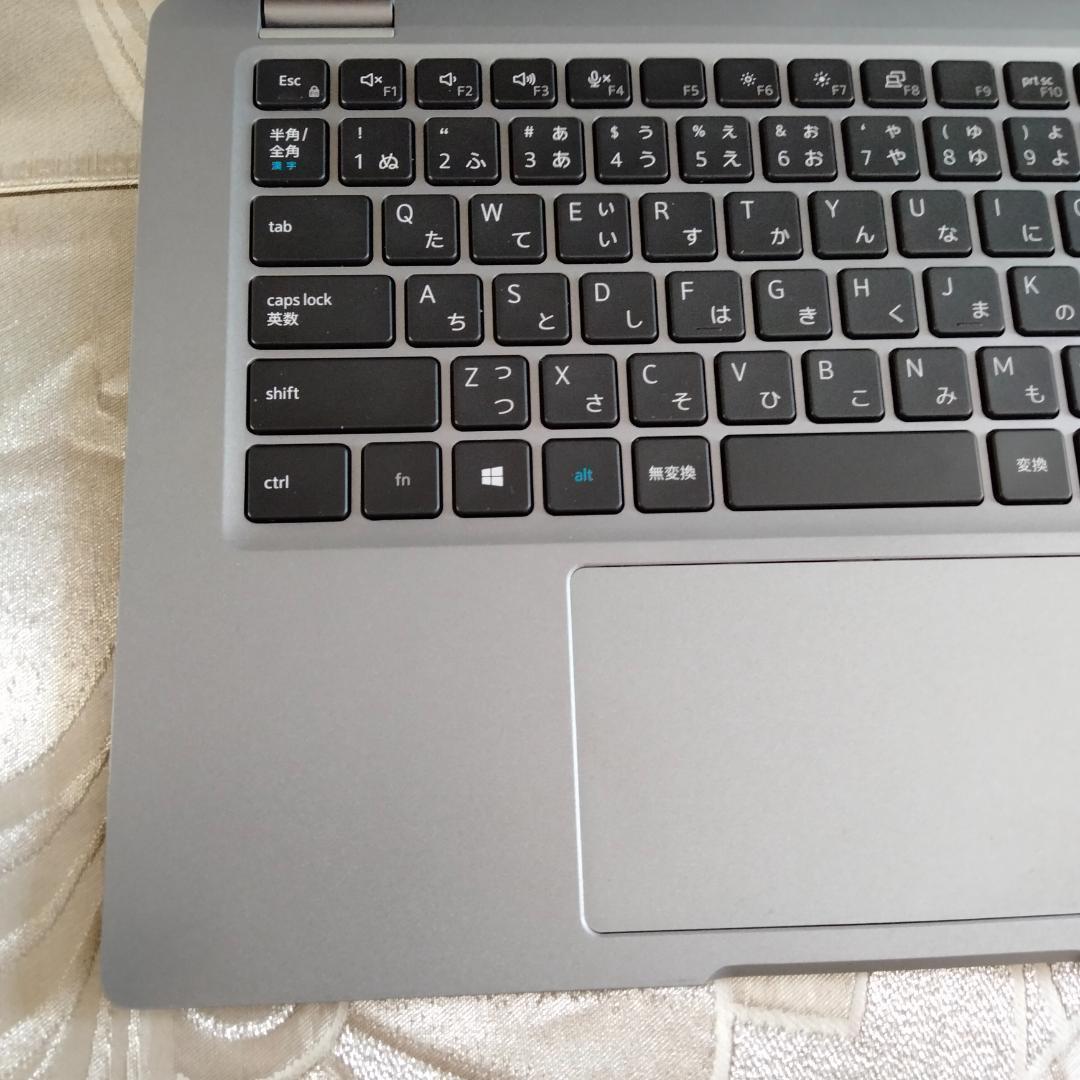 DELL 5320/13インチ 11世代 i5 256G 1920x1080