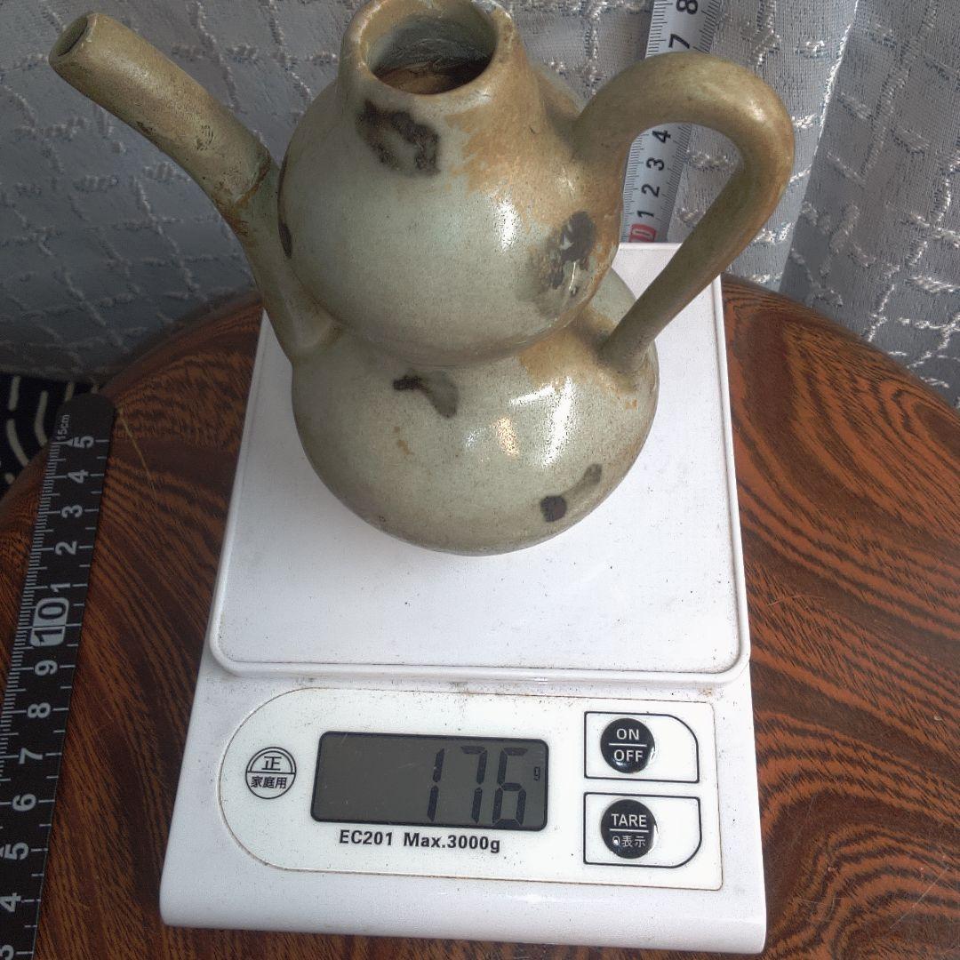 骨董６手作り陶器壺、二重ボディ