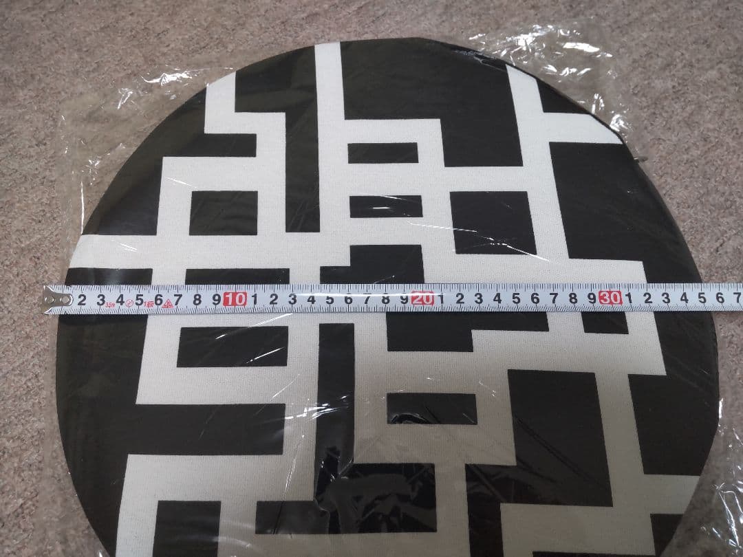 《新品未開封》布袋寅泰　GUITARHYTHM　丸形シートクッション　４個セット