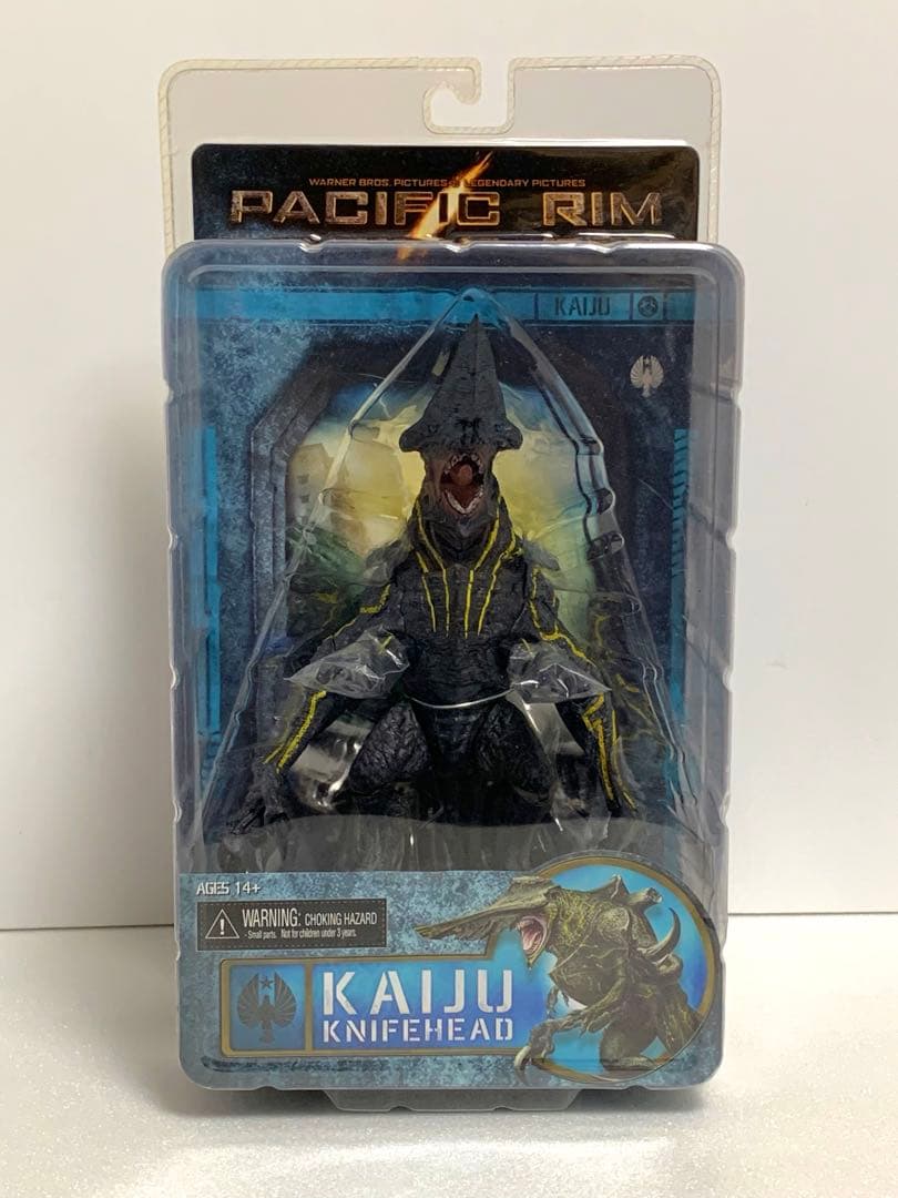《新品》⭐︎パシフィック・リム　DXアクションフィギュア KNIFEHEAD♪⭐︎
