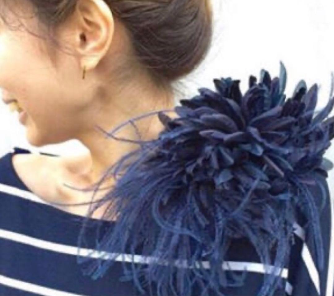 L'Appartement INDRESSオーストリッチフェザーコサージュ