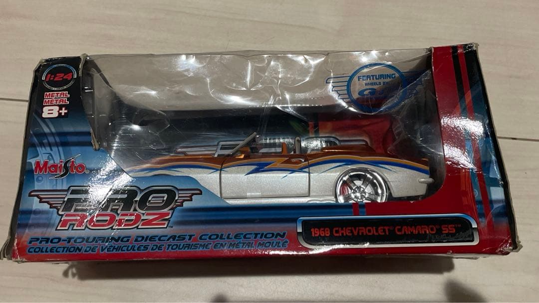 シボレー　カマロ 1968ミニカー 2005年製