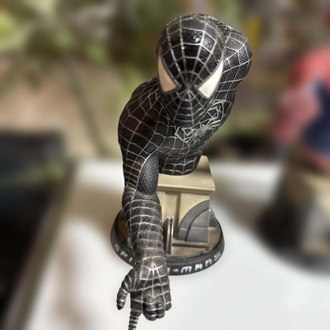 【激レア】日本完全限定　スパイダーマン レッド　& ブラック　バージョン　胸像