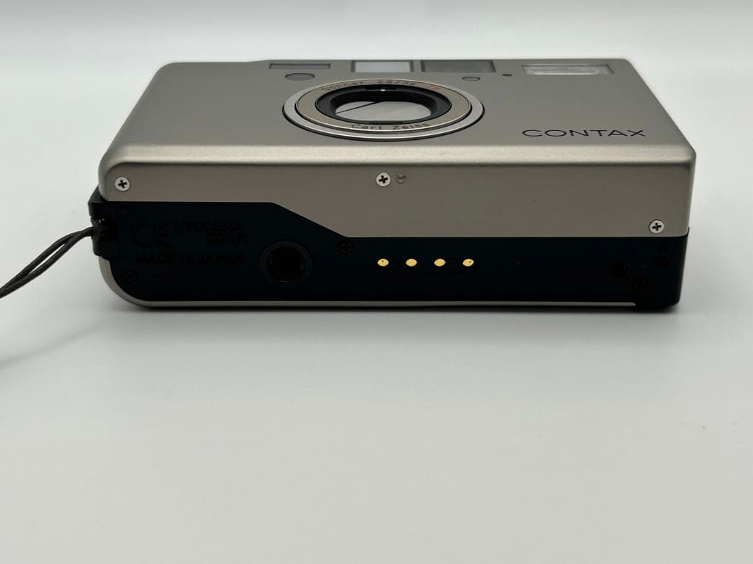 美品　CONTAX T3（ジャンク品）　ケース付き