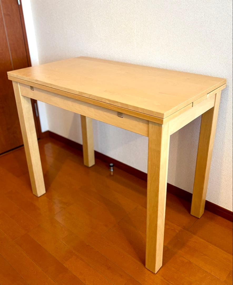 美品　送料込　IKEA ダイニング　テーブル　Bjursta 伸縮式　1人　2人