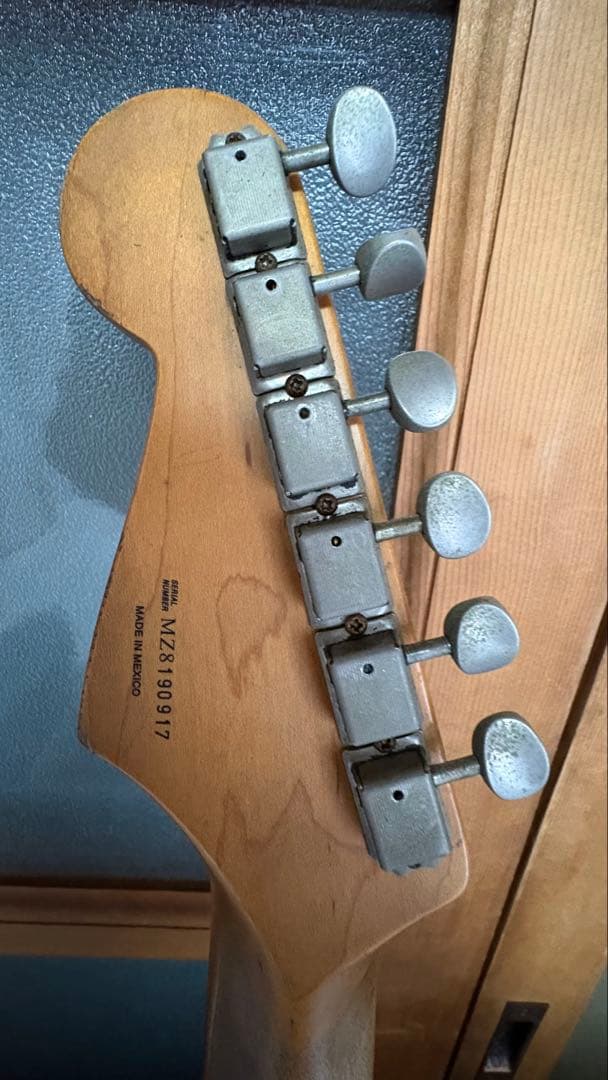 ギター Fender Mexico Stratocaster Road Worn 50s