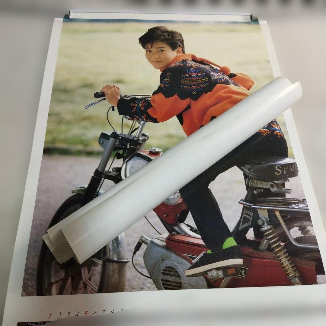 岡田有希子 1986年 カレンダー