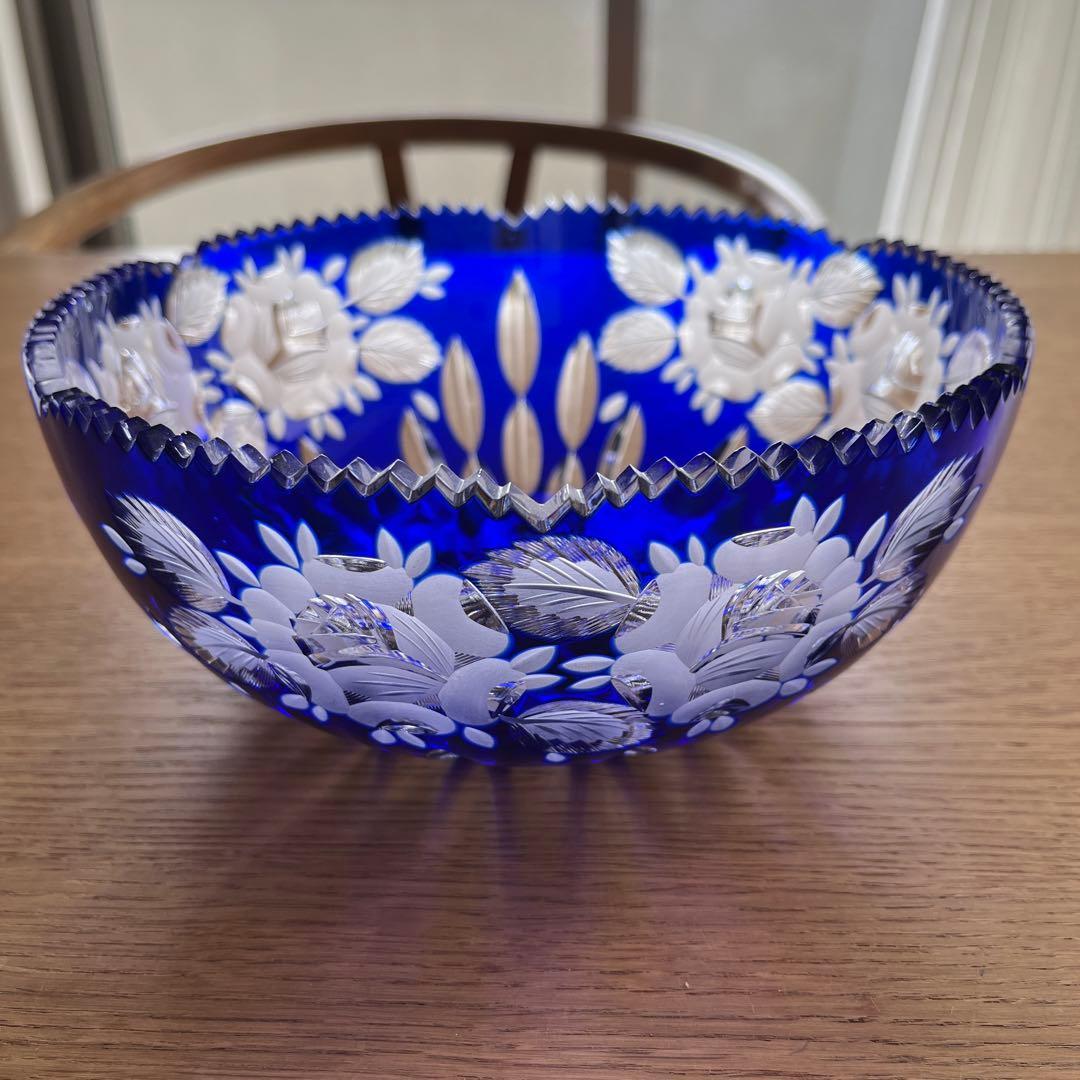 旧東ドイツLAUSITZER ラウジッツァー　クリスタルガラス　薔薇　ボウル