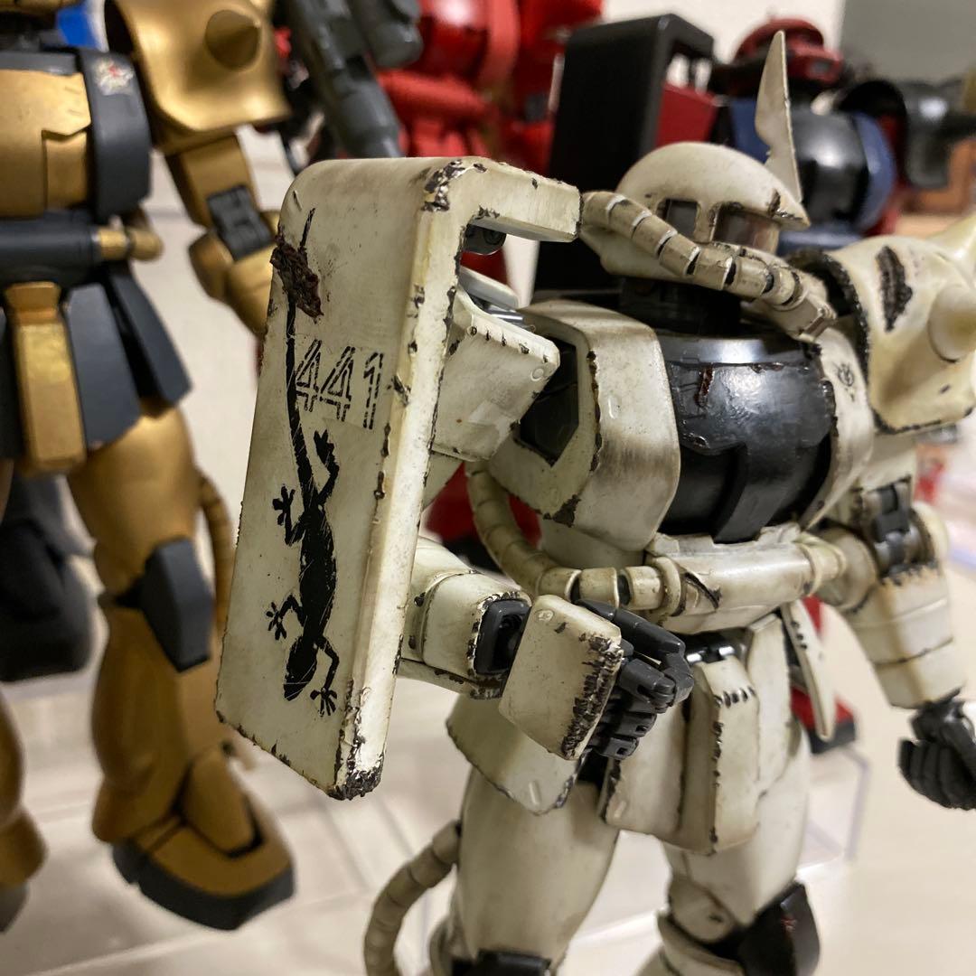 MG 1/100　ザク　ウェザリング強　11体まとめ ダメージ加工 塗装完成品