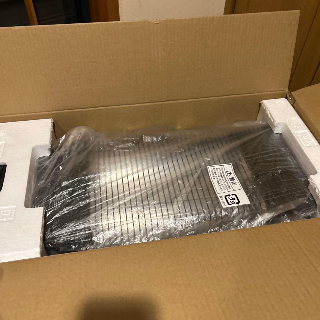 【12月16日迄】ダイキン　遠赤外線暖房機　セラムヒート　ERFT11-WS-H