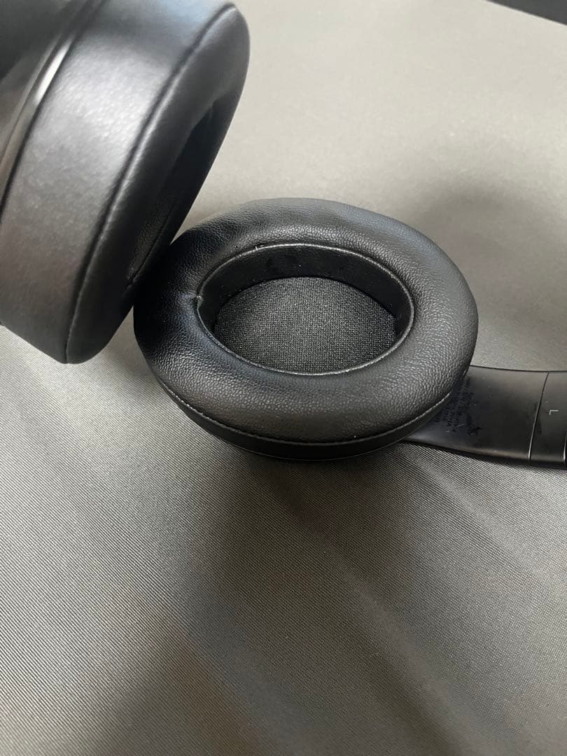 Beats Studio3 Proワイヤレスヘッドフォン ブラック