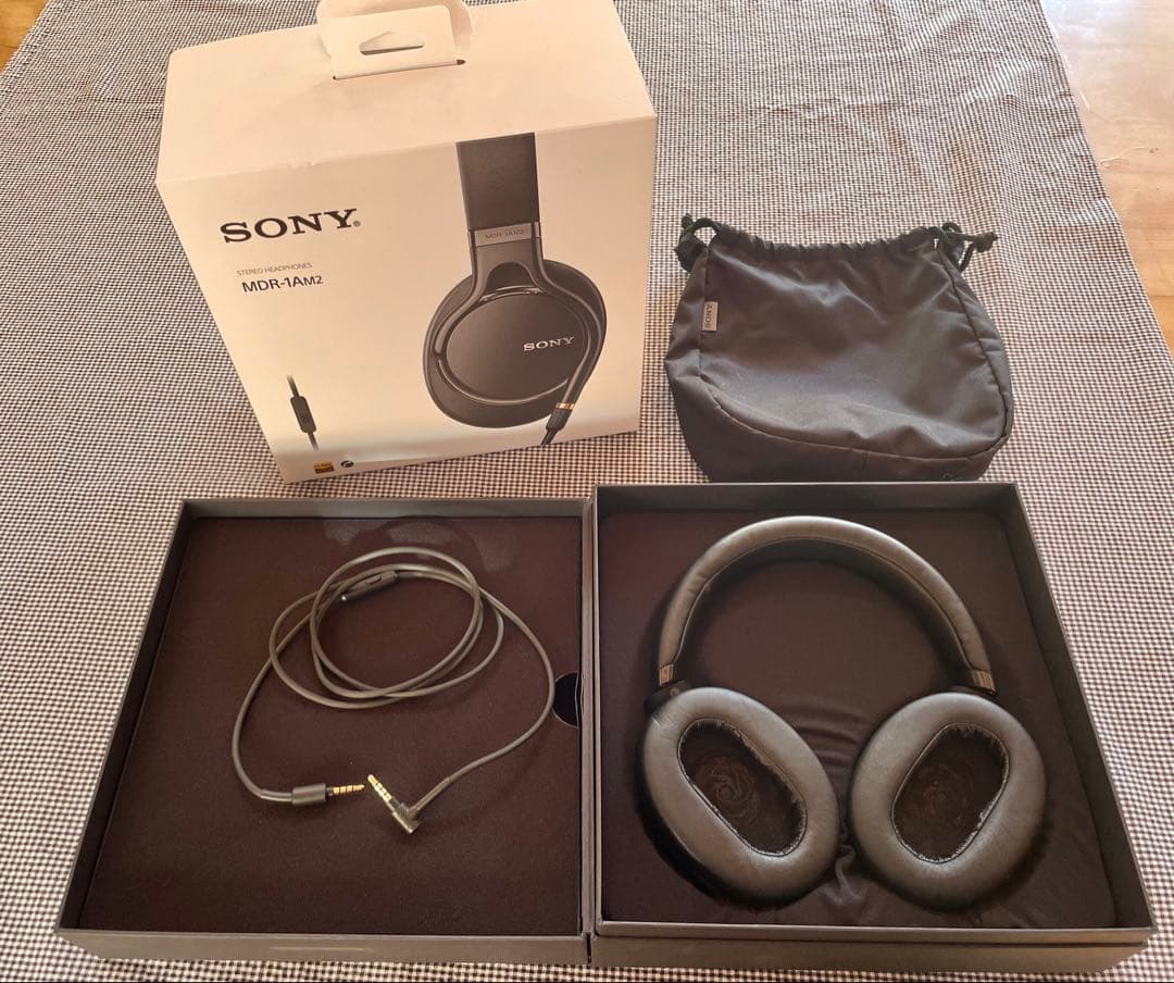 SONY MDR-1AM2 有線ヘッドホン／ソニーハイレゾ