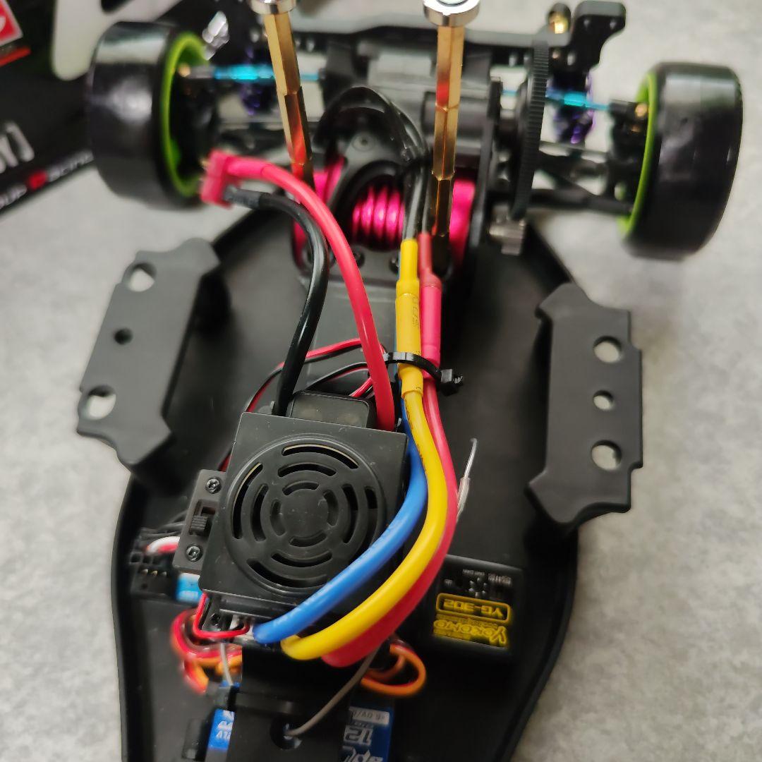 ドリフト　ラジコン　ヨコモ　YD-2　ジャイロ　ブラシレス　リポ　yd2