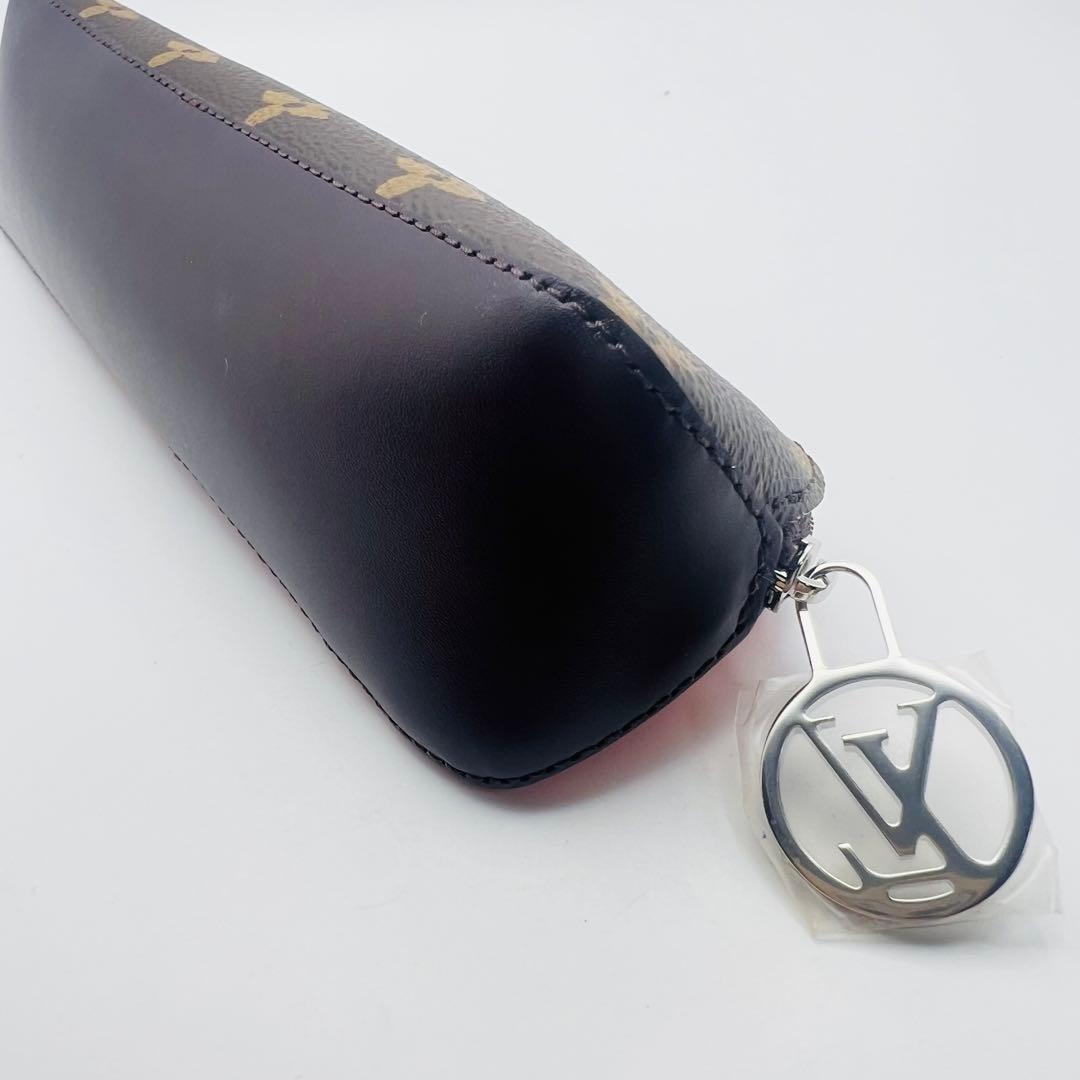 未使用品　ルイヴィトン　トゥルース　エリザベット　モノグラムxエピ　ペンケース