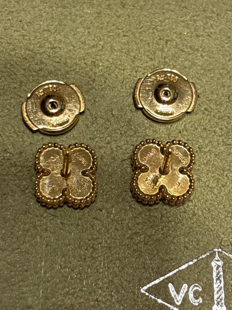 ヴァンクリーフ&アーペル　スウィートアルハンブラピアス