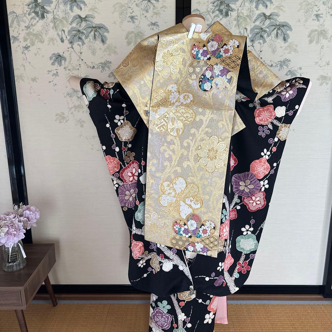 梅模様が可愛らしい♡振袖フルセット　成人式前撮り