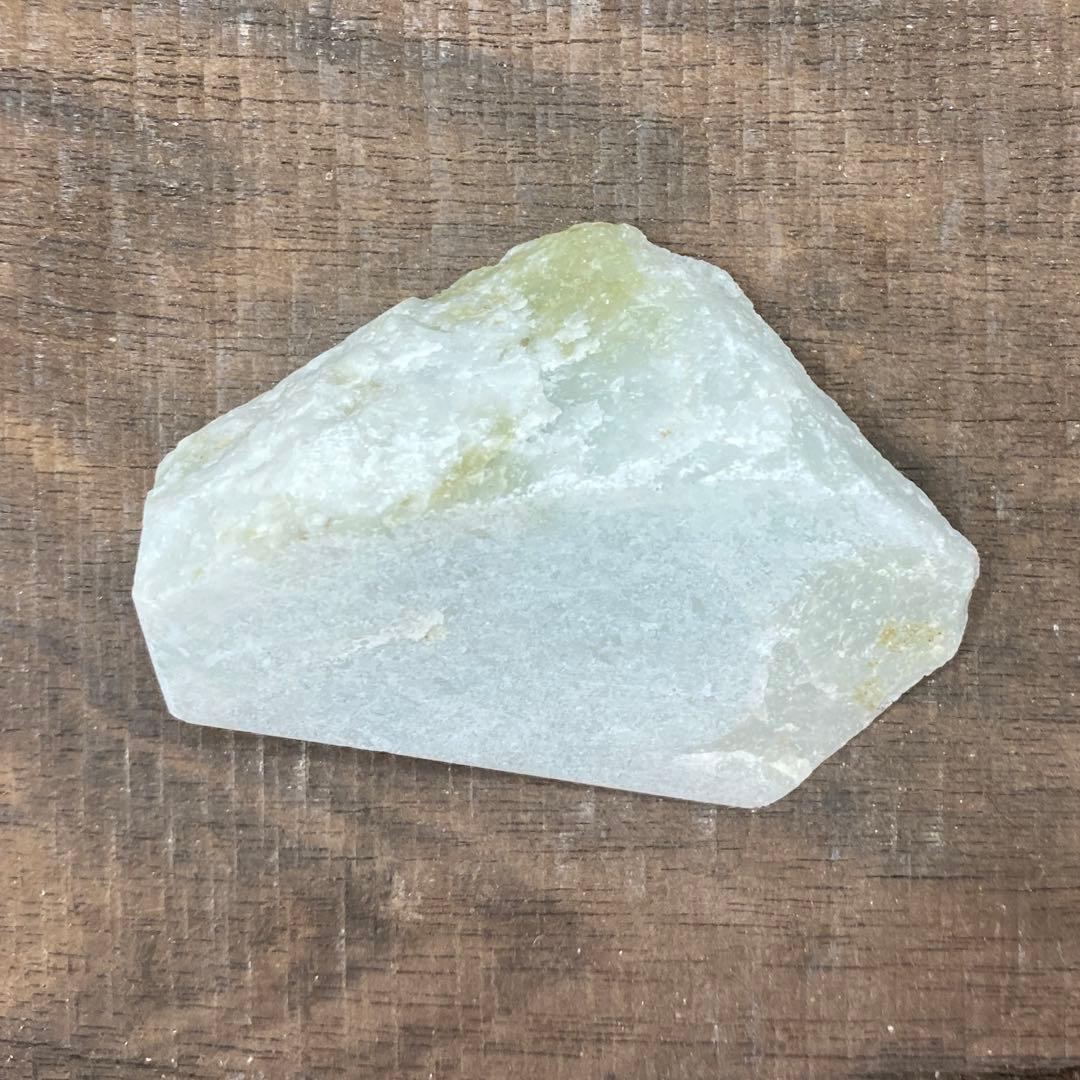 【1500】糸魚川産　翡翠　極上　39g　天然石　ヒスイ　宝石　パワーストーン