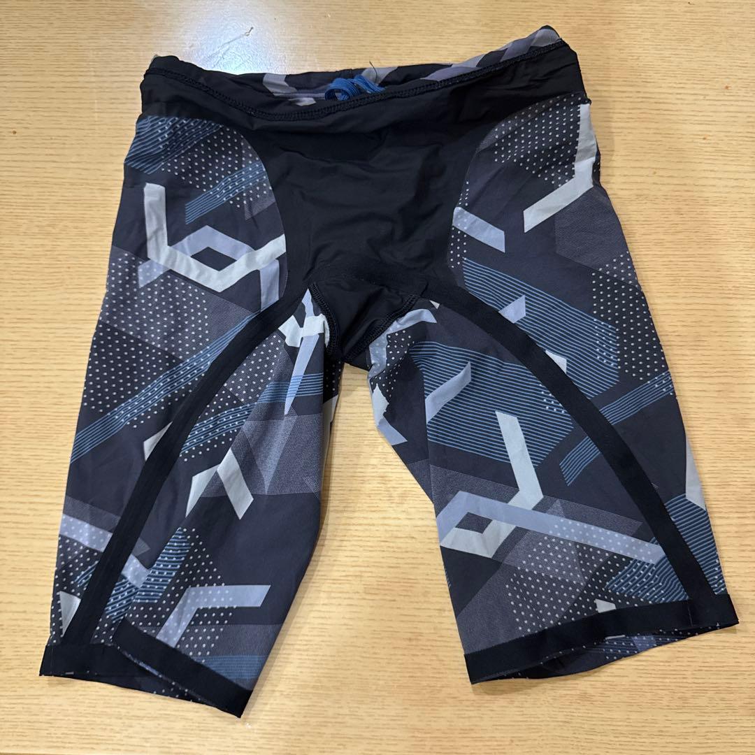 アシックス　高速水着　競泳水着　トップインパクトMサイズ