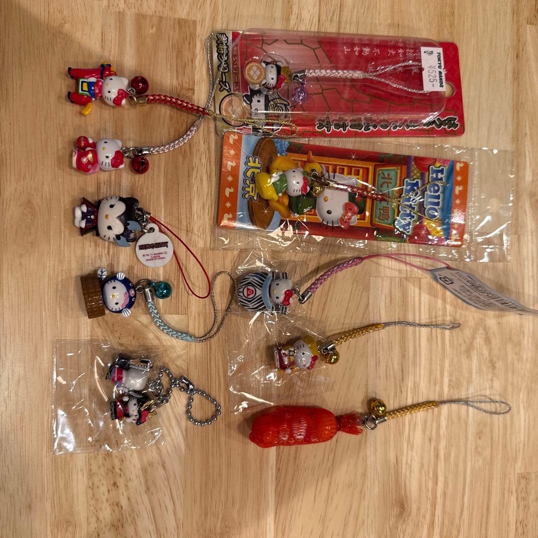 新春セール☆ハローキティストラップ