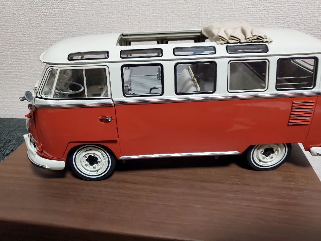 サンスター 1/12 1962 フォルクスワーゲン サンババス レッド