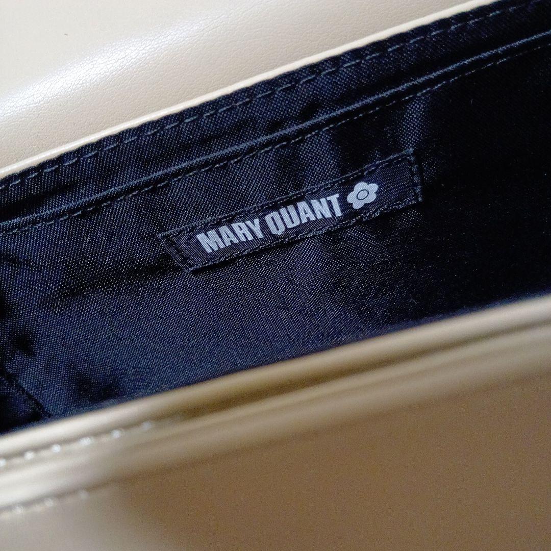 マリークワント　ベージュ アクセントメタルデイジー　ショルダーバッグ　新品