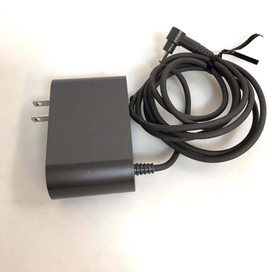 Dyson ダイソン　スティッククリーナー　SV33 FFPL