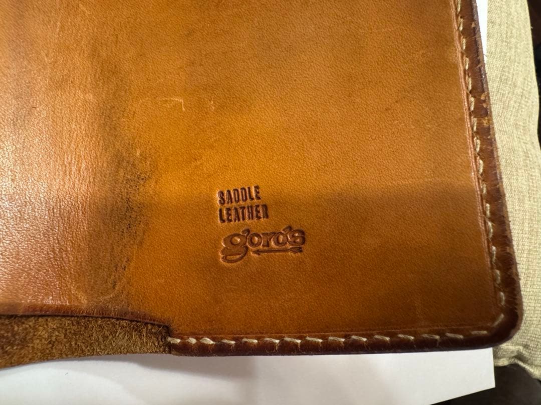 goro'sレザー長財布 コンチョ付き