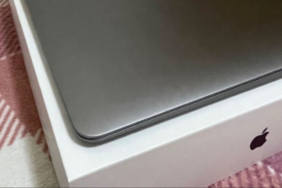 美品-Macbook air M1-16-512 office付き