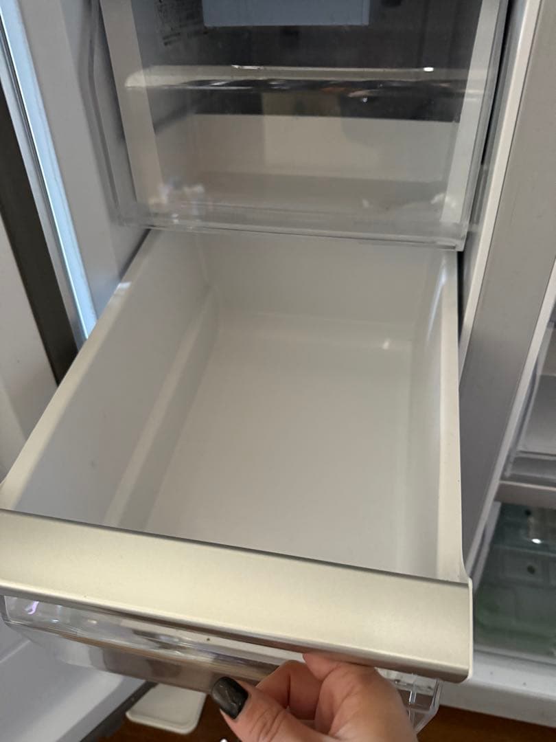 アクア　大型冷蔵庫　自動製氷機能付き　420L AQR-TZ42K (S)