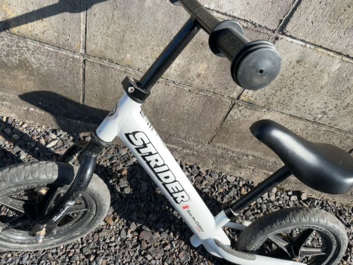 ストライダー ホワイト