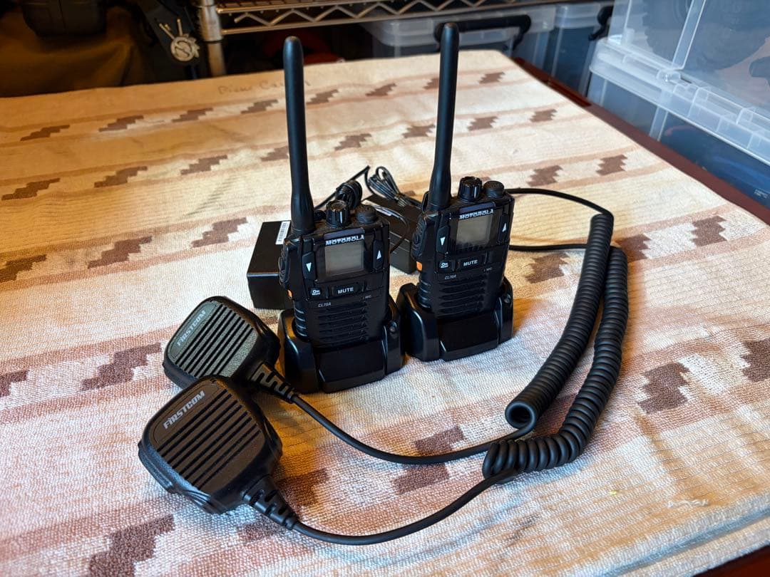 [美品】MOTOROLA トランシーバー(CL70A)+備品いろいろ×2セット