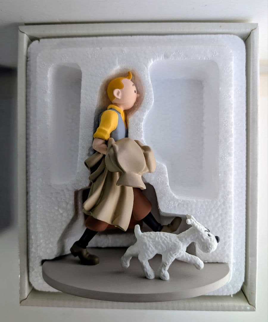 〈タンタンの冒険TINTIN&Yレジンフィギュアモデル フランス製〉