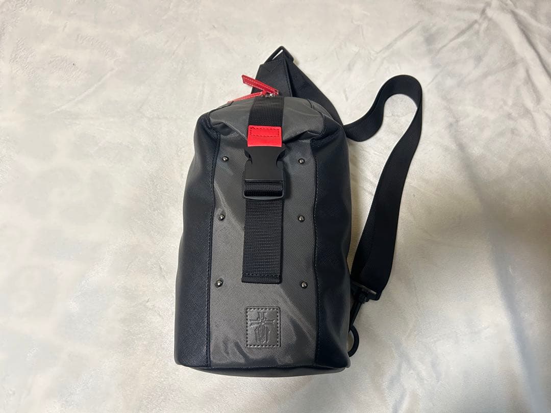 プリンツ・オイゲン モデル ボディバッグ アズールレーン