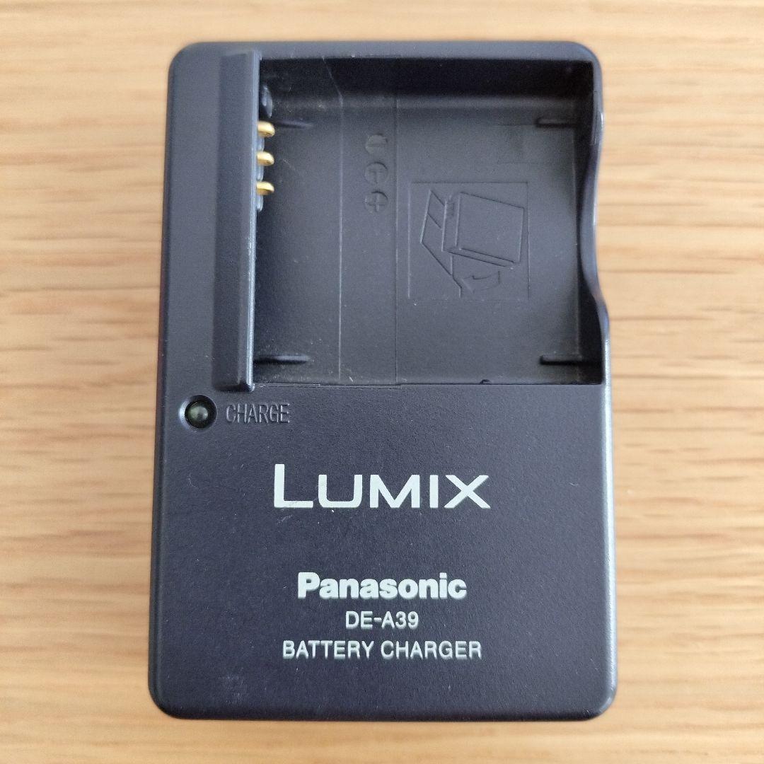 Panasonic DMC-FX33 コンパクトデジタルカメラ　ホワイト