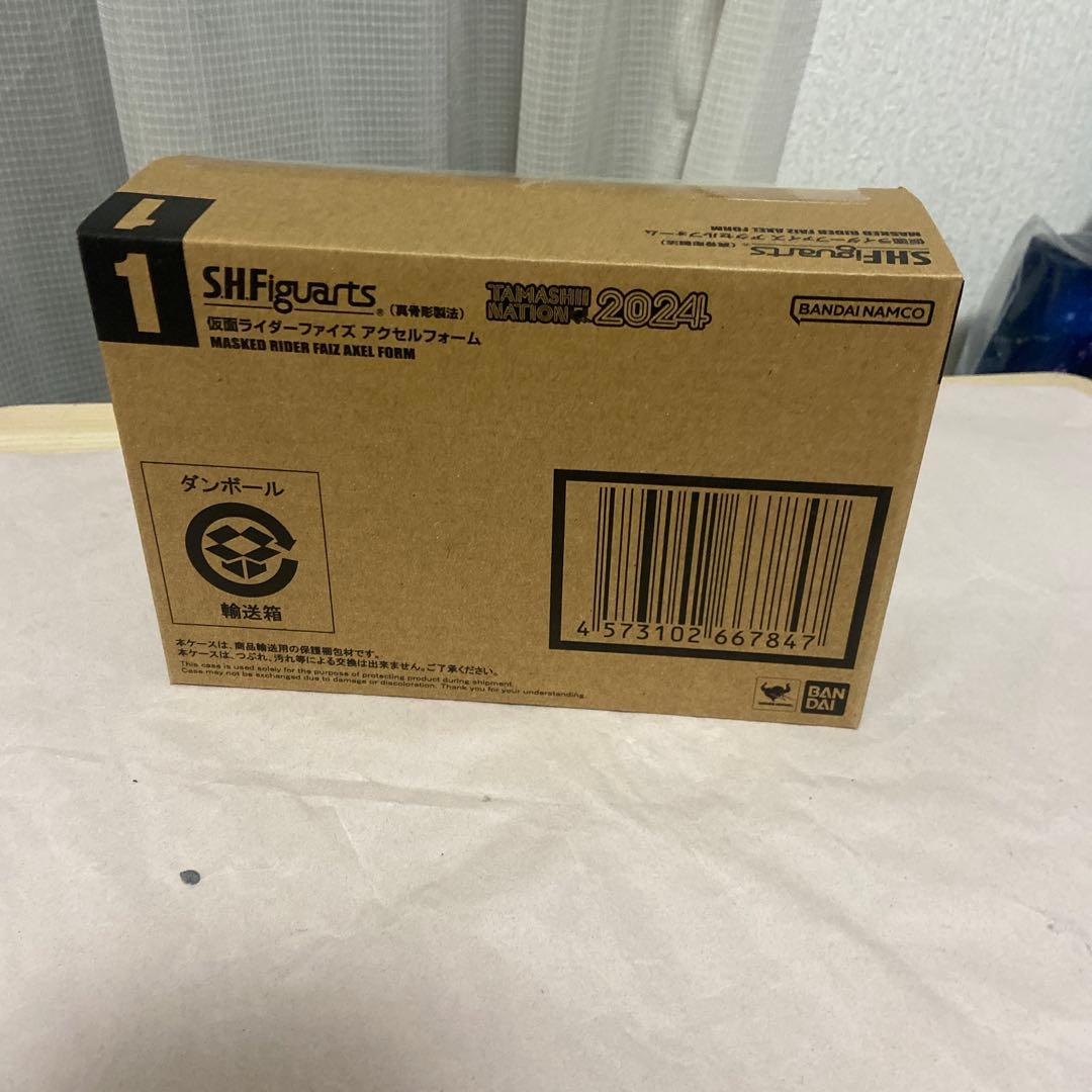 真骨彫　仮面ライダー555 アクセル　フォーム