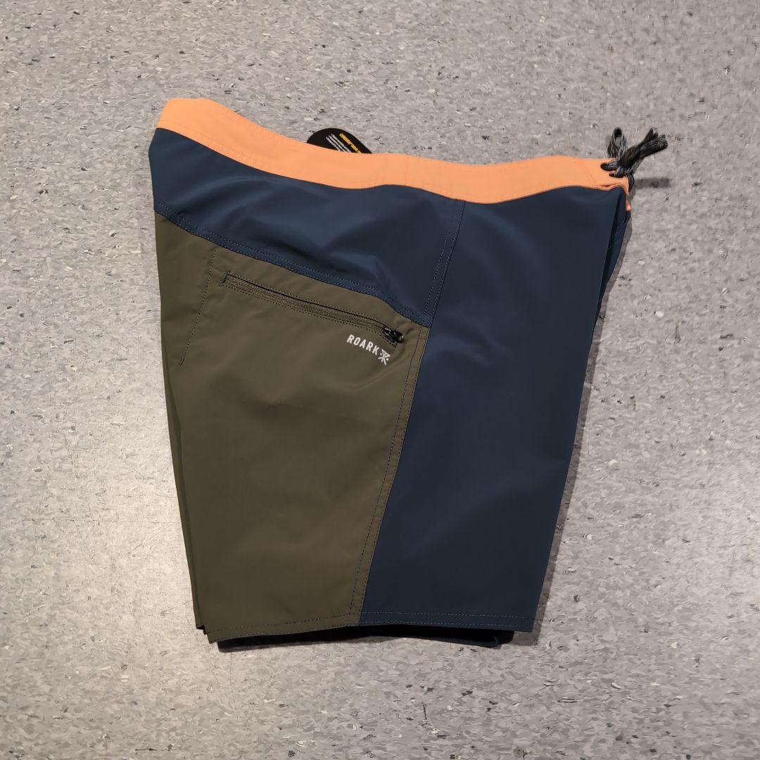ロアーク ROARK サーフトランクス 水陸両用 4WAY