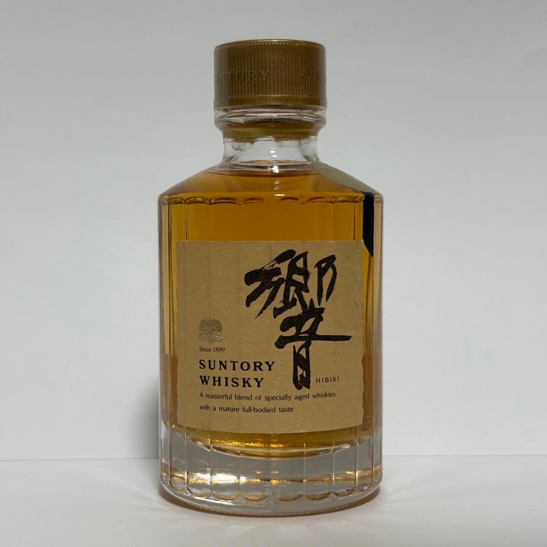SANTORY ウイスキー　響　17年　表記なし　金キャップ