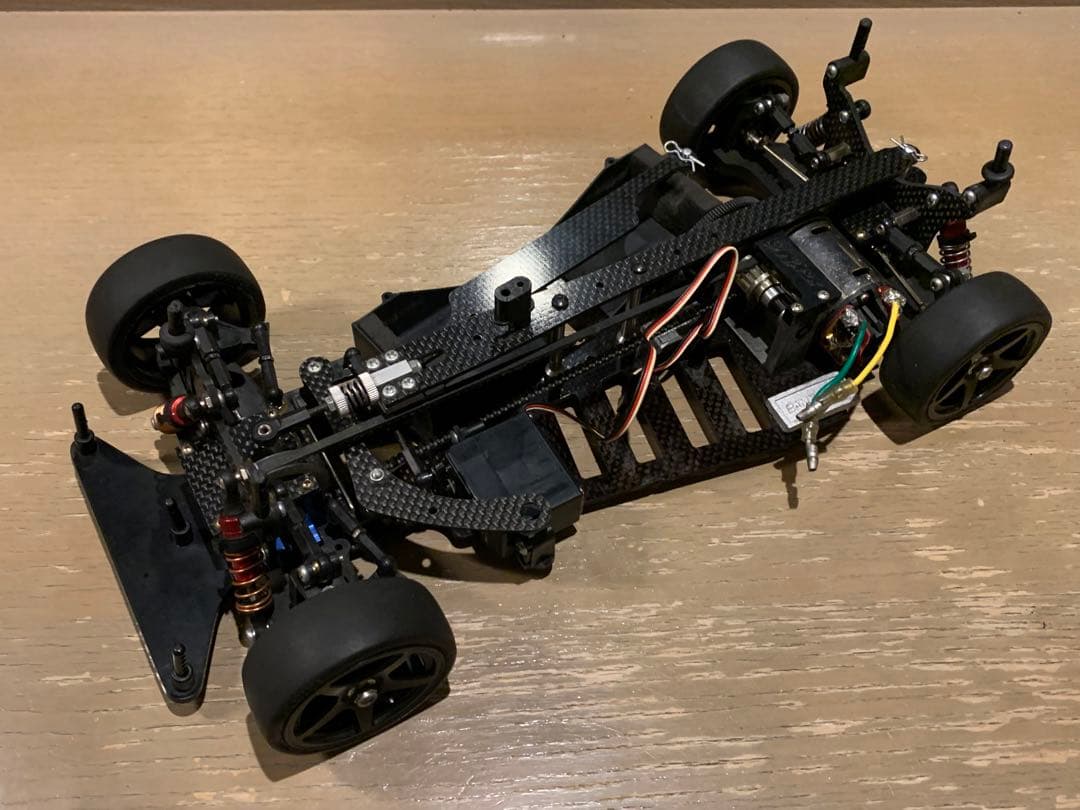 カーボンファイバー AWD ラジコン ヨコモ YR4