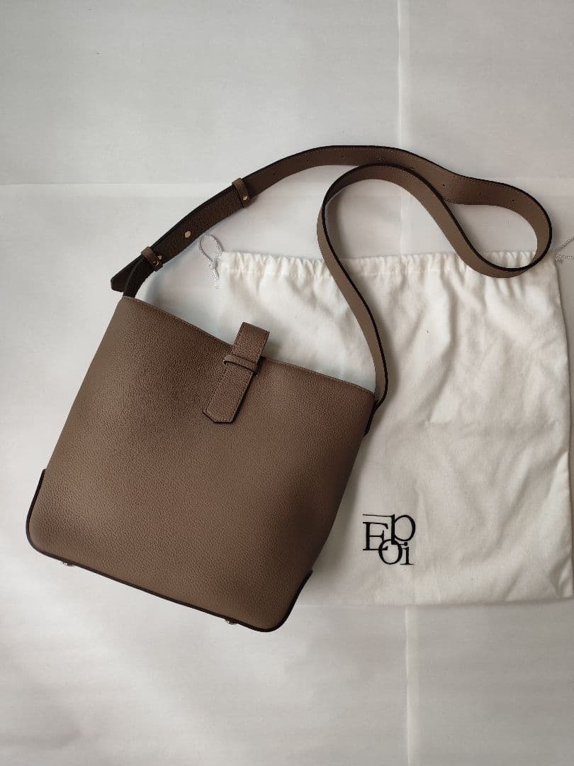 epoi リツ シュランケンカーフレザーバッグ トープ