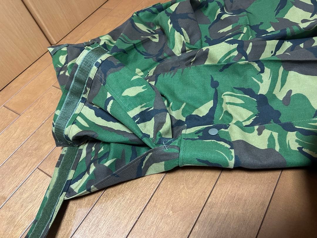 迷彩カーゴパンツ 軍パン　イギリス軍　軍パン　迷彩　サバゲー